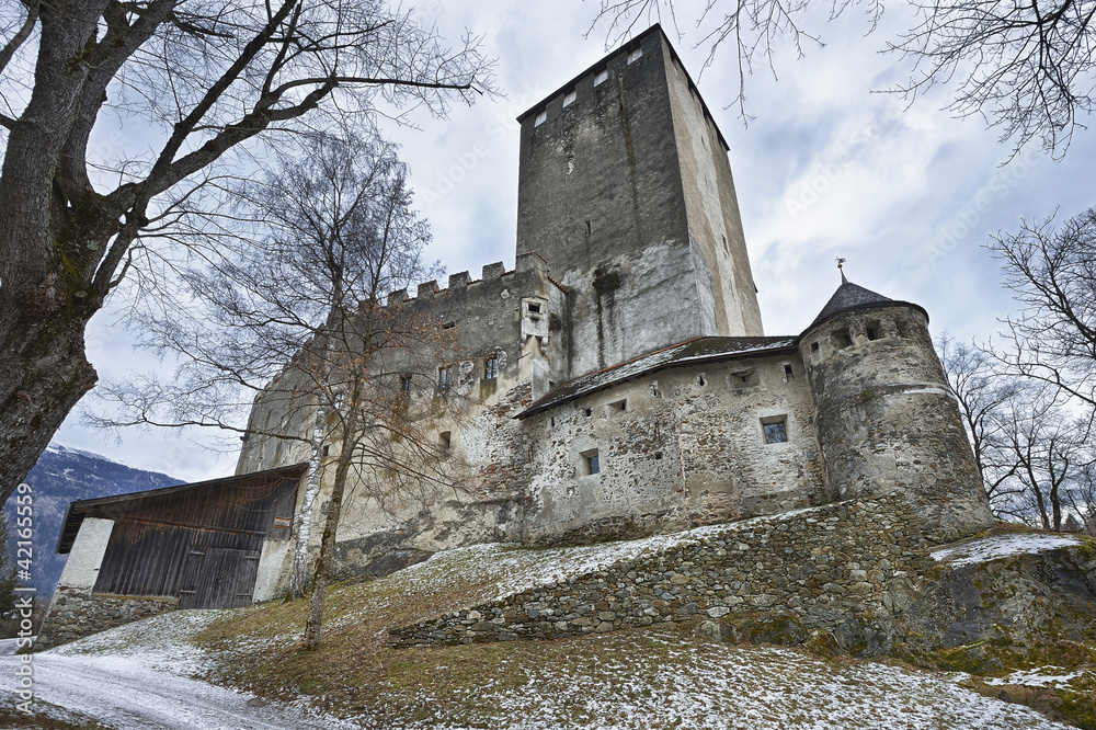 Fototapeta premium schloss bruck, lienz, austria