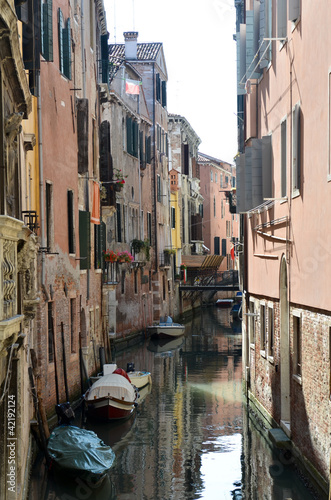 Promenade à Venise © Yvann K