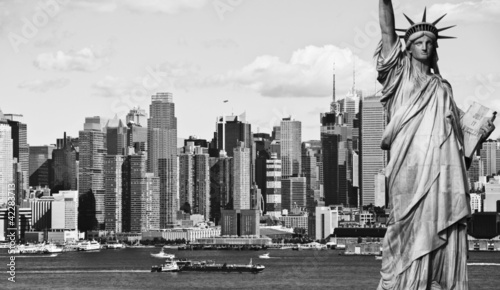 new york city black and white hi contrast