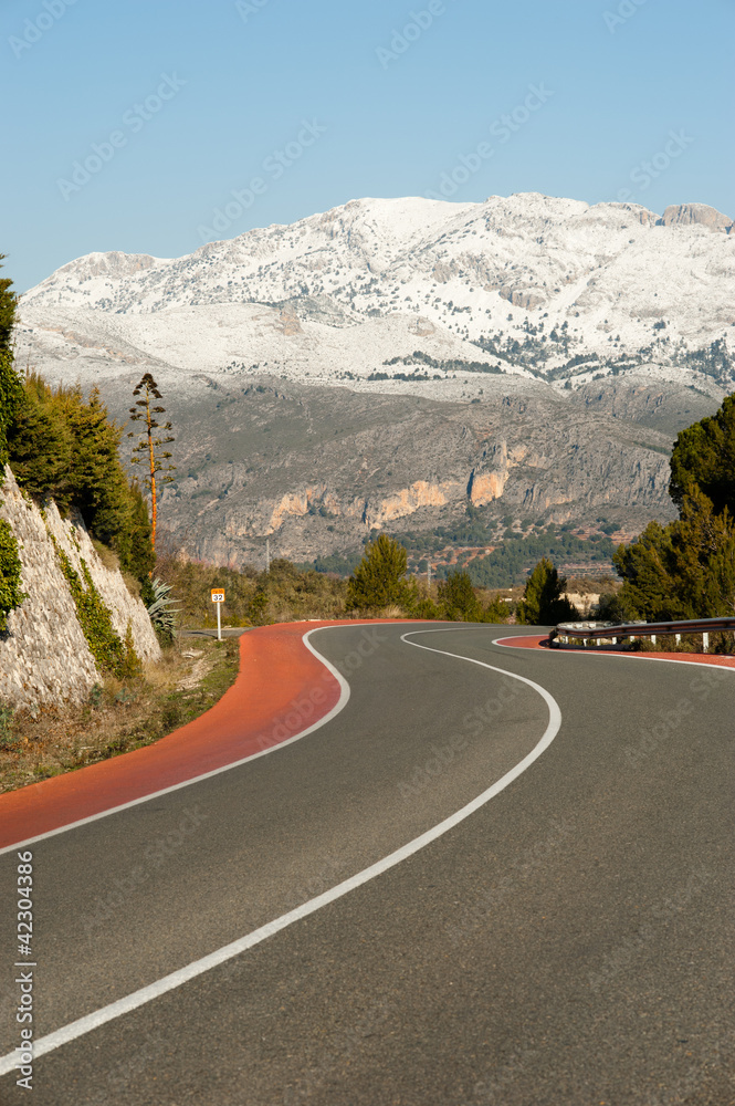 Winter road