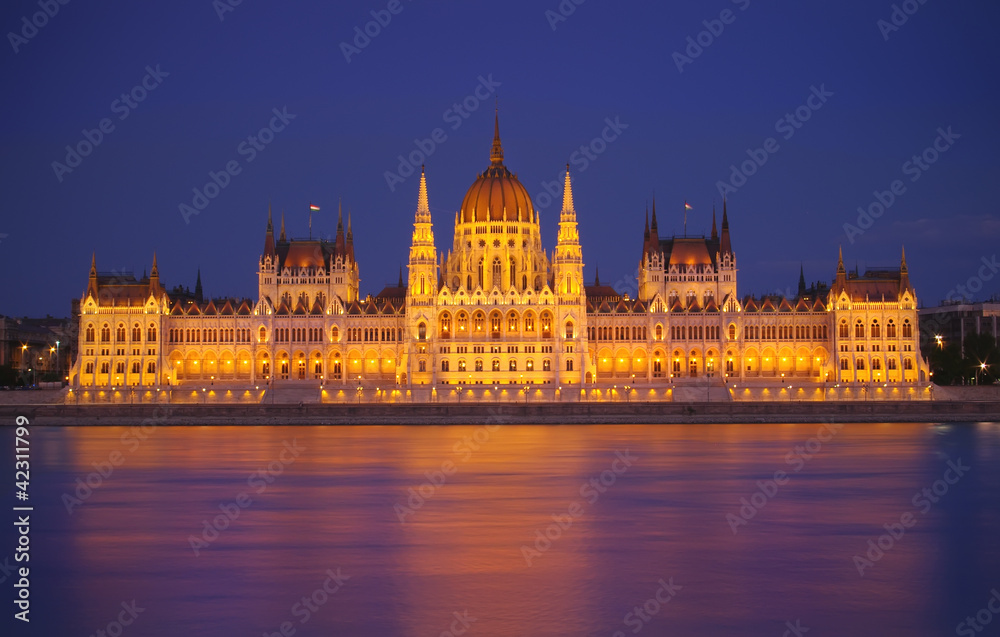 Budapest Parliament, night scene