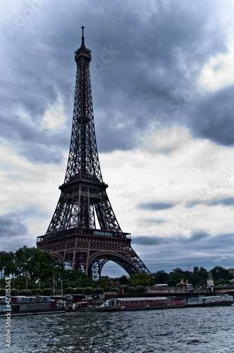 tour eiffel