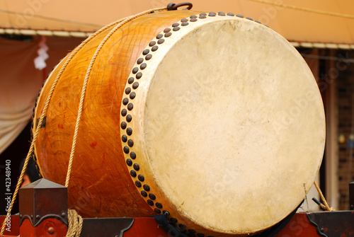 japanese wooden drum