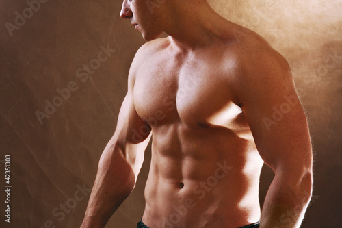 Платно Sexy muscular man
