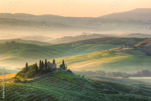 Toscana, paesaggio. Italia photo