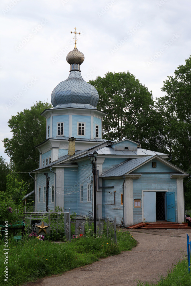 Свято-Успенский храм города Вельска, Архангельской области