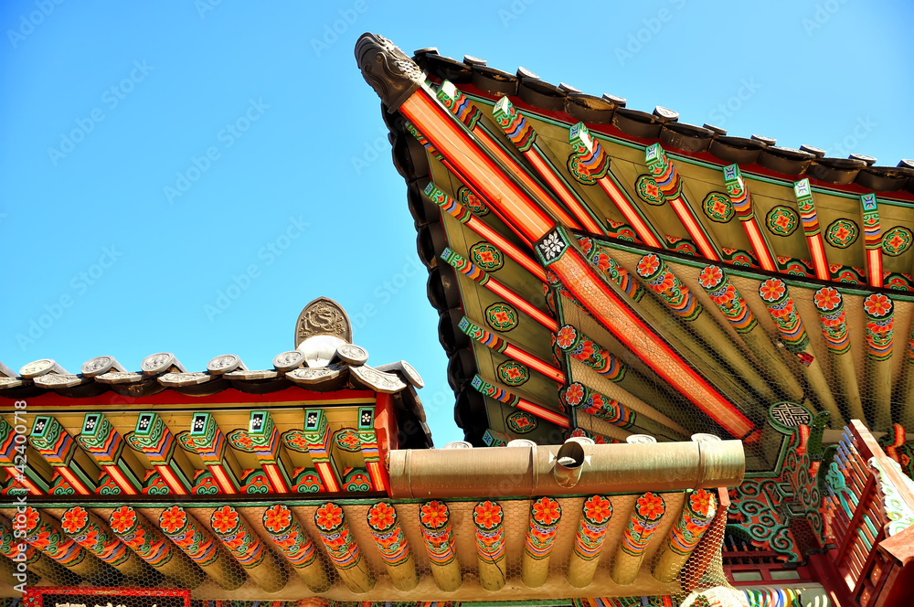 Obraz premium Seoul, Korean traditional architecture, sky, asian roof