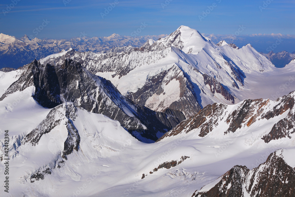 Obraz premium Alpine mountain massif