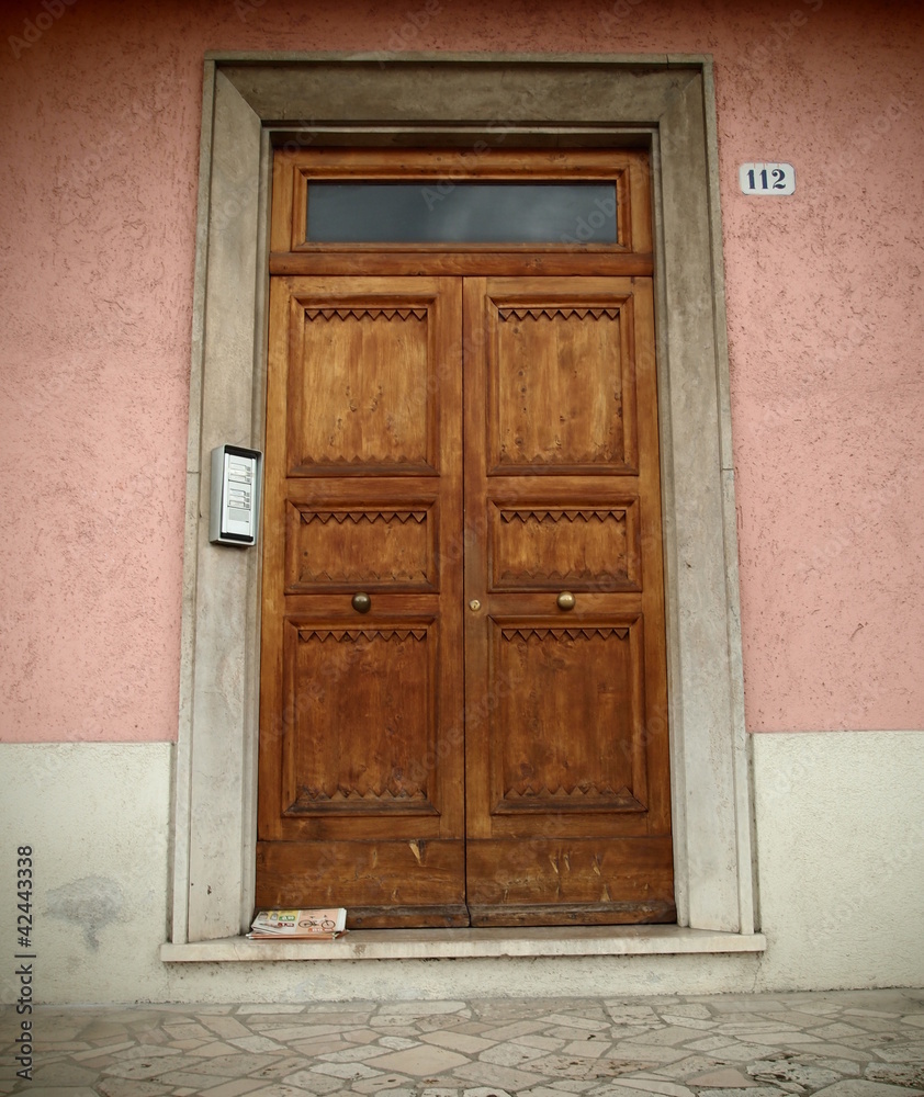 PORTONE IN LEGNO N°4 PORTONE IN LEGNO N°4