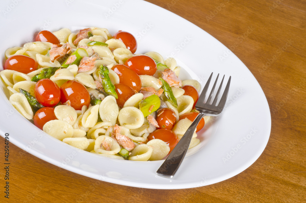 Cooked Pasta with Smoked Wild Salmon and Vegetables Cooked Pasta with Smoked Wild Salmon and Vegetables