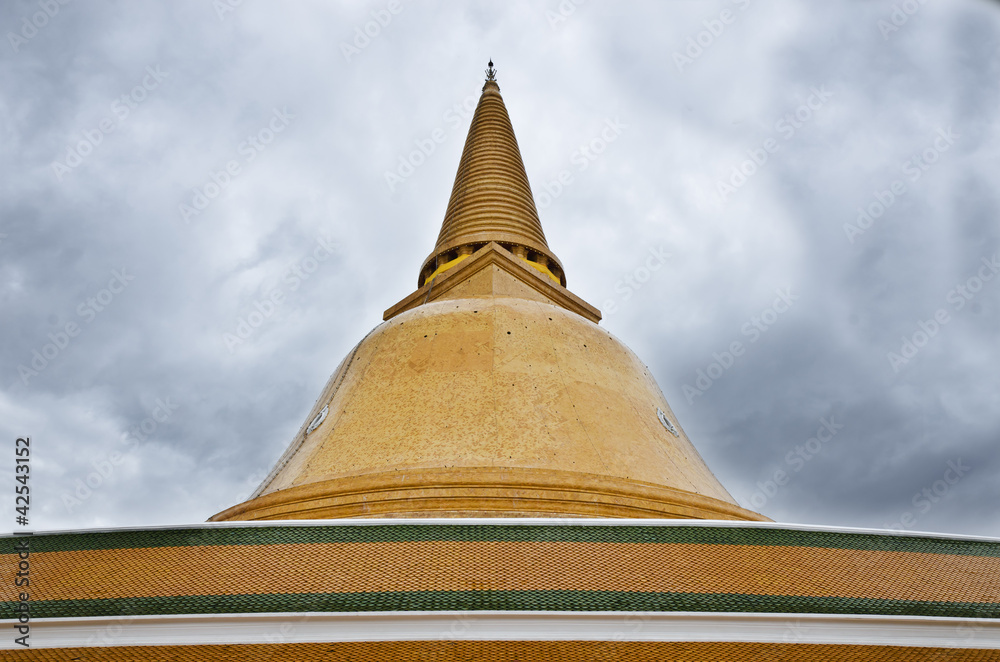 Phra Pathom Chedi, the tallest stupa in the world.Thailand.