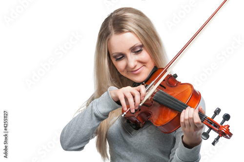young woman playing the violin