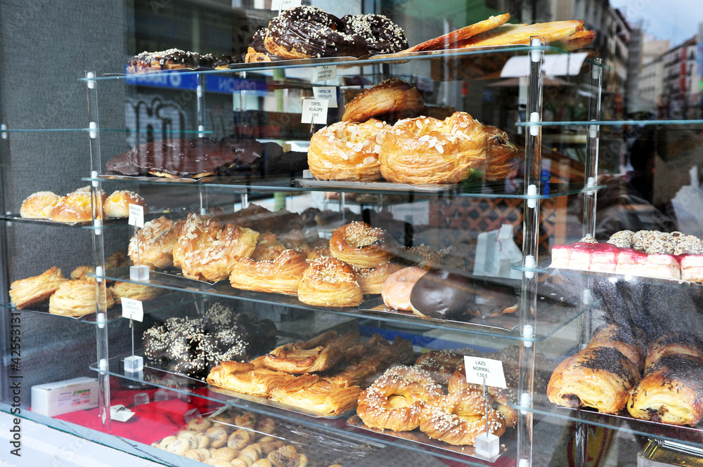 Fototapeta premium Travel Photos of Spain - Madrid Cityscape