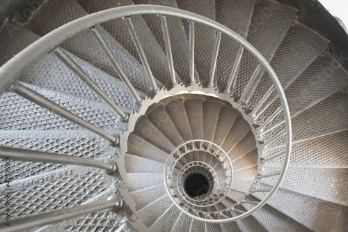 Spiral staircase to infinity