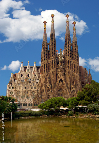 La Sagrada Familia #42588143
