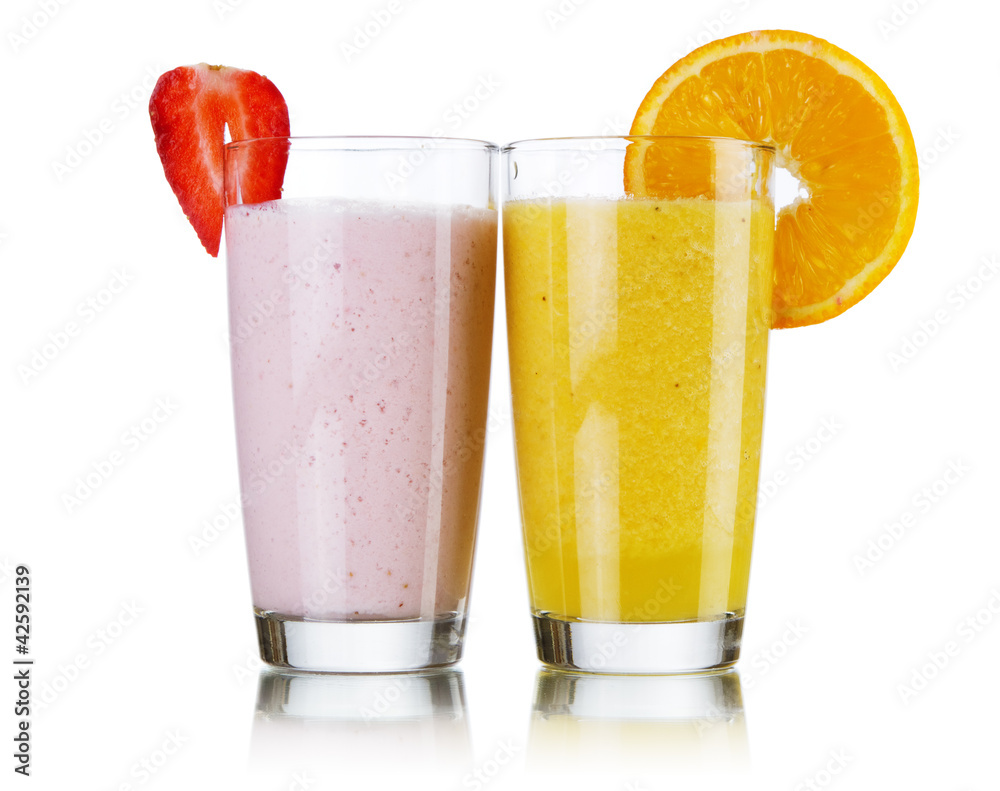 Strawberry and orange smoothie drinks Strawberry and orange smoothie drinks