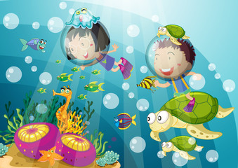 Handdoek met foto Onderwaterwereld Schildpad en kinderen onder water  © GraphicsRF