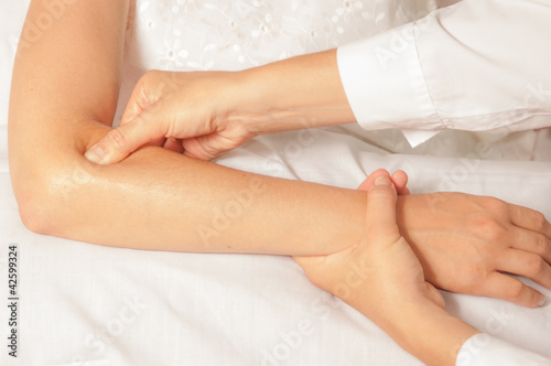 Myotherapy and trigger points on arm