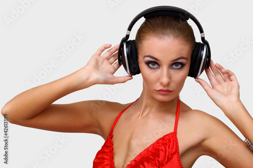 Portrait of young woman with headphones