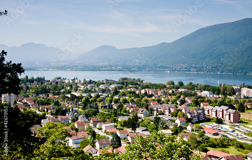 Aix les Bains et le lac du Bourget