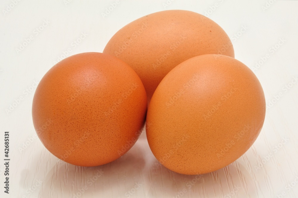 Eggs Eggs