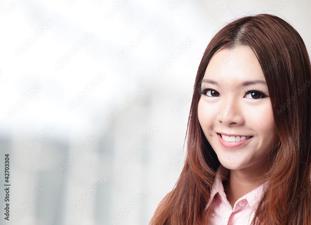 charming smile face  close up of business woman