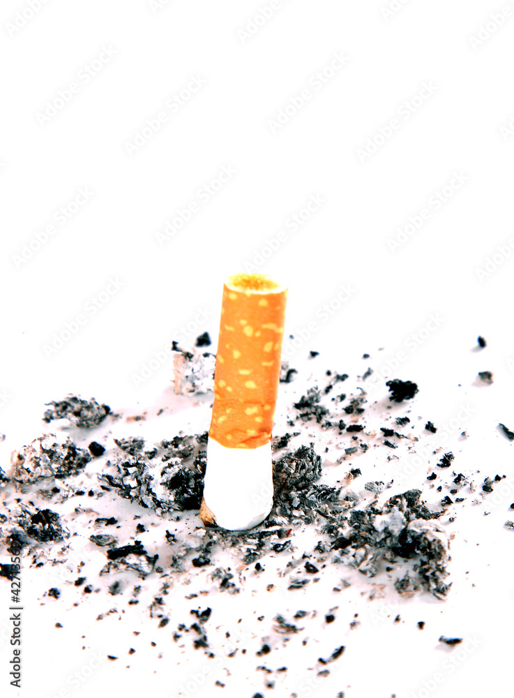 Die letzte Zigarette Stock-Foto | Adobe Stock