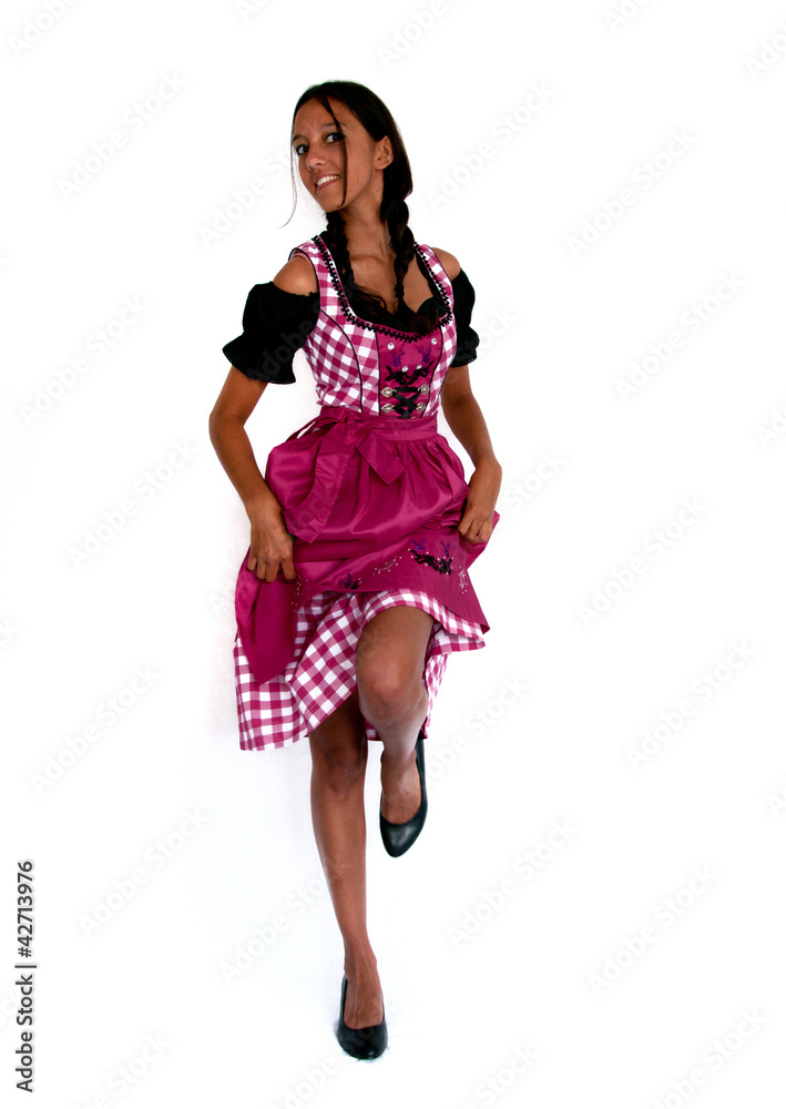 Naklejka premium Wunderhübsche Frau im Dirndl / Bayerische Trachten