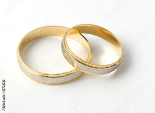 Nuptials rings