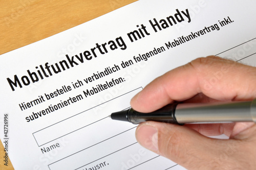 Mobilfunkvertrag vor Unterschrift