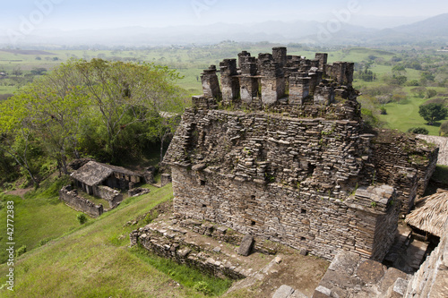 maya ruins Tonina in Mexico