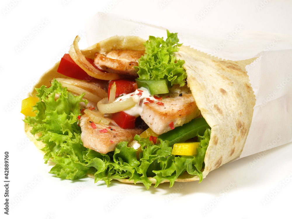 Wrap mit Geflügelfleisch Wrap mit Geflügelfleisch