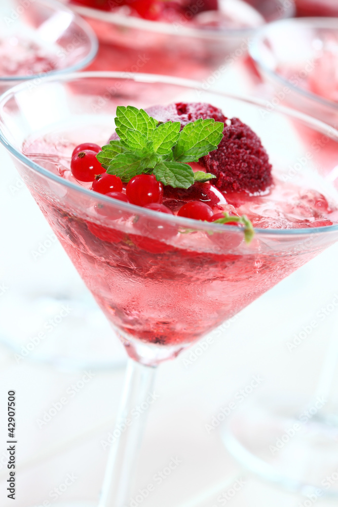 Summer cocktail with champagne and sorbet