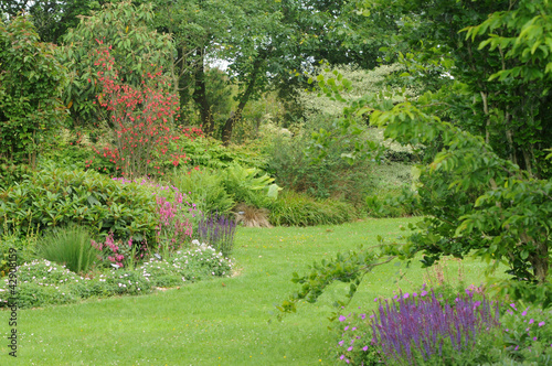 Brittany, le Jardin Lepage in Pleumeur Bodou photo