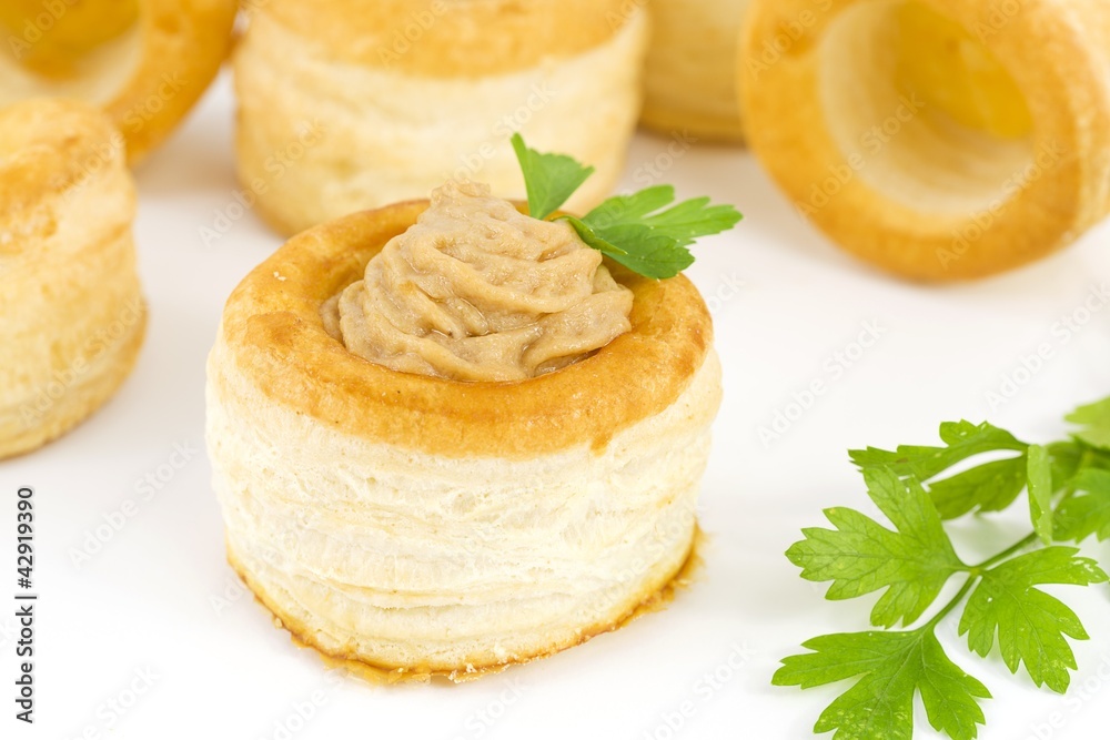 vol-au vent stuffed with tuna sauce