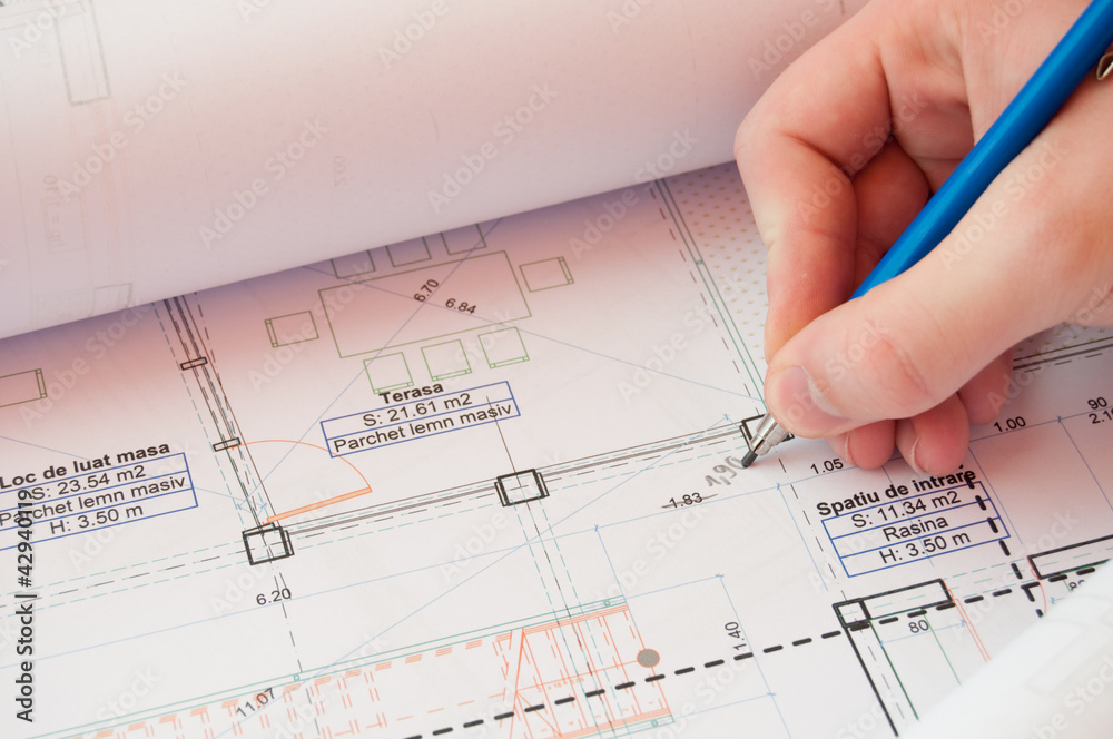 Correcting plans Correcting plans