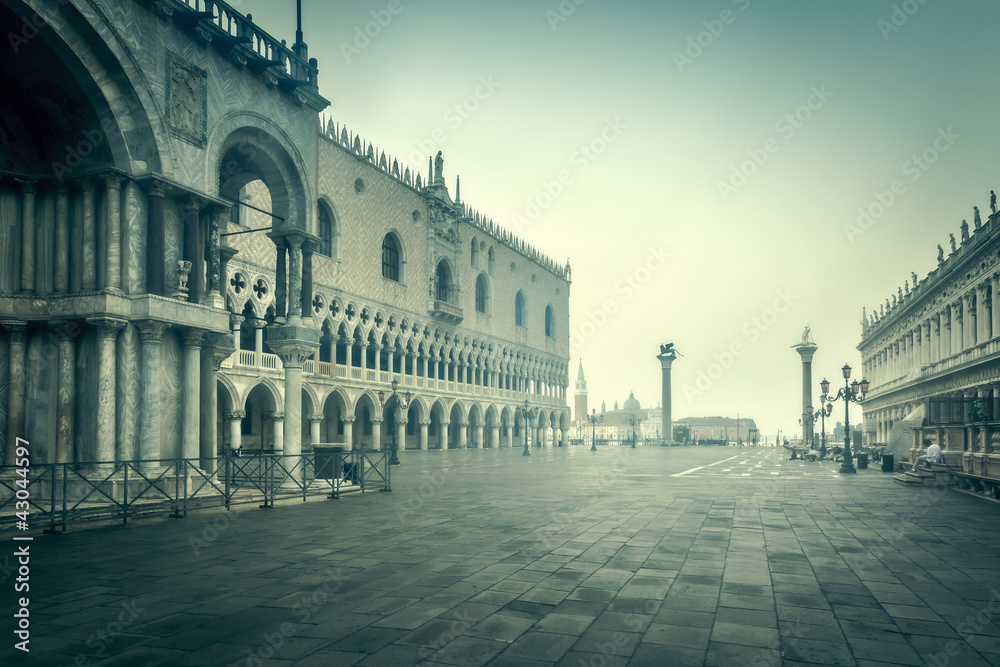 Obraz premium early morning Venice Italy