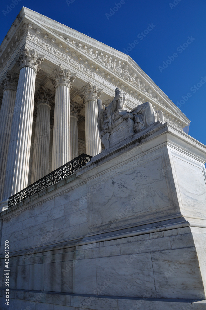 Fototapeta premium Supreme Court Building in Washington DC