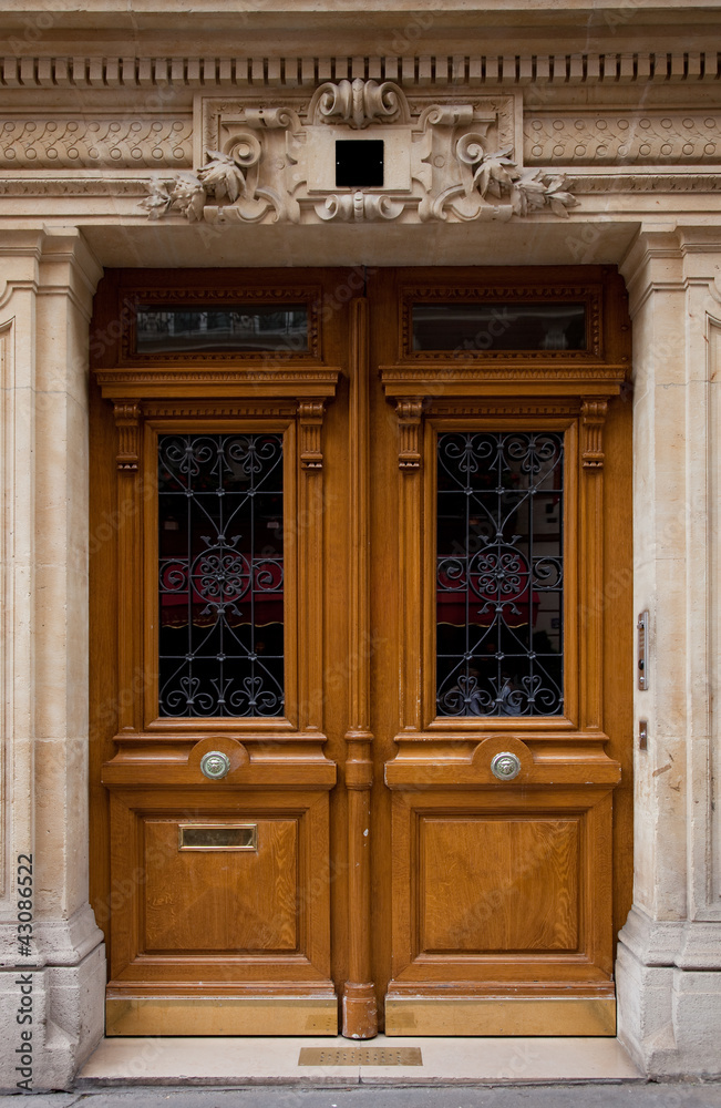 Fototapeta premium Haustür in Paris
