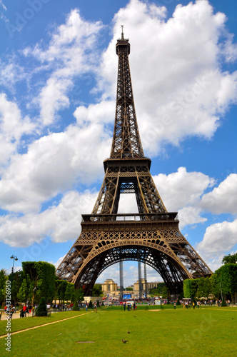Eiffelturm © heinuun