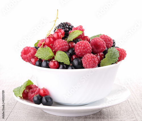 bowl of fruits salad