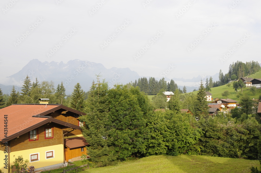Obraz premium Werfenweng mit Hochkönig