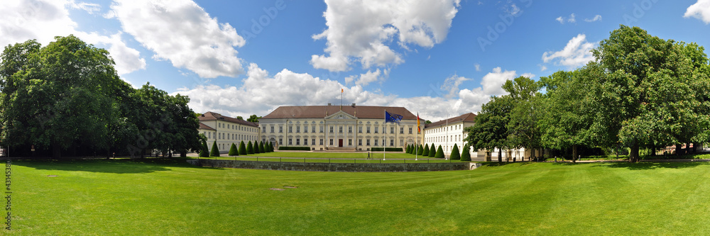 Fototapeta premium Panoramafoto Berlin, Schloss Belvue