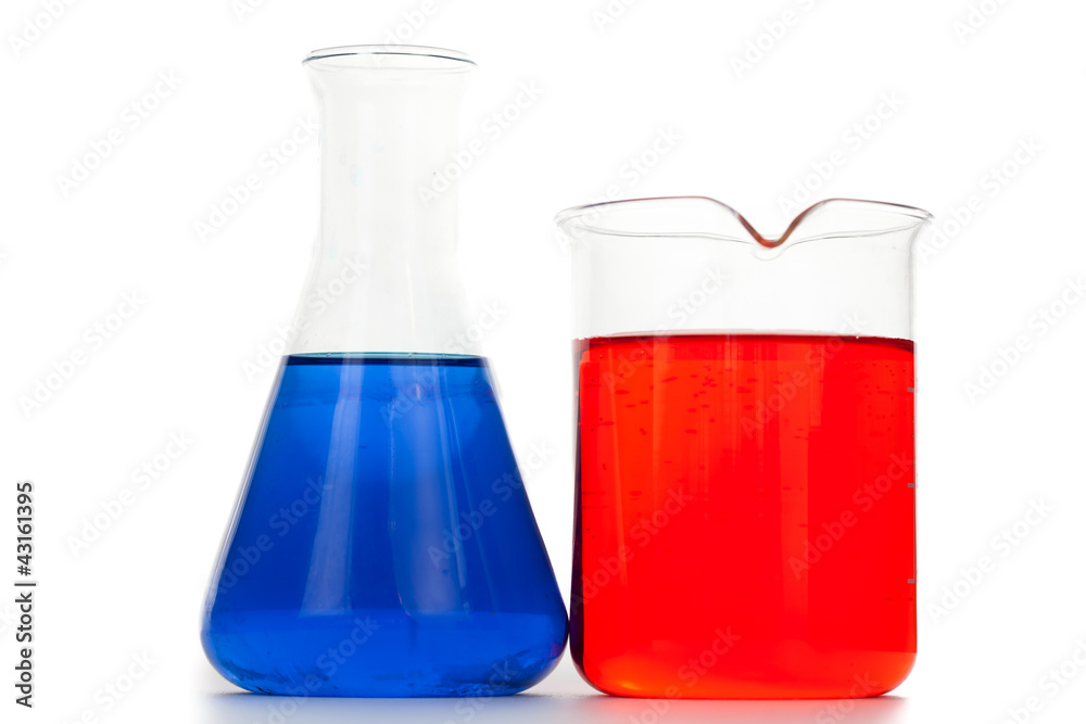 Beaker next to an erlenmeyer Beaker next to an erlenmeyer
