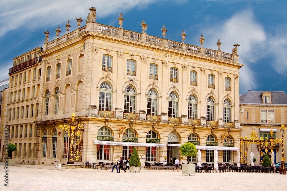 Hôtel de la Reine sur la Place Stanislas à Nancy