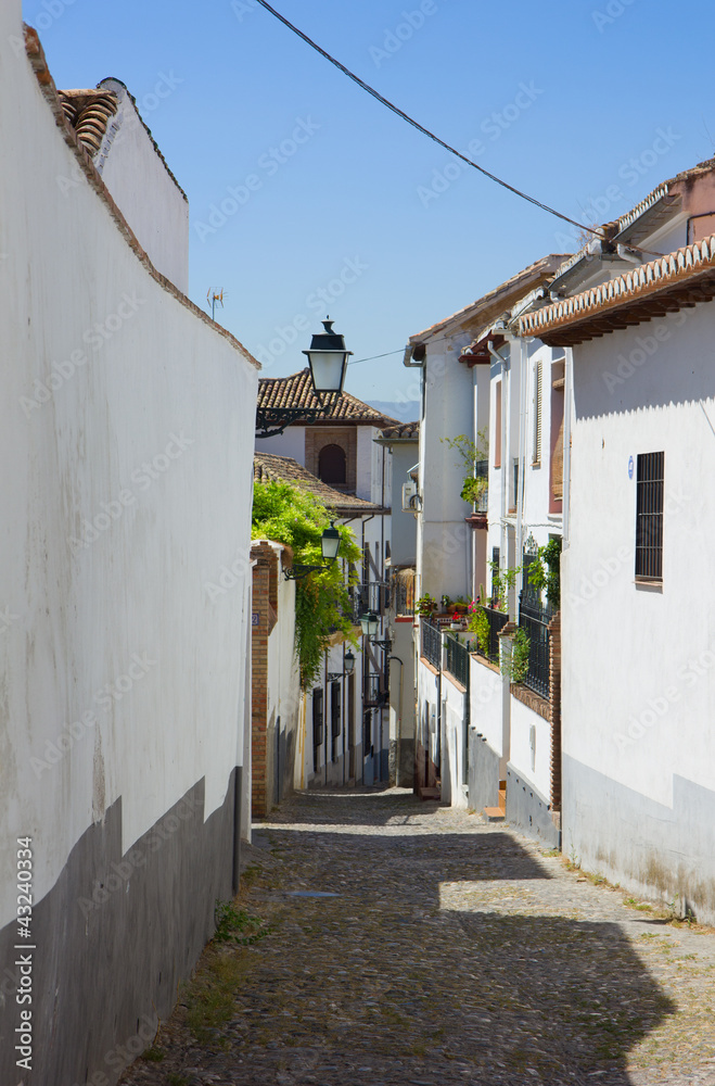 Fototapeta premium street in old town, Granada, Spain
