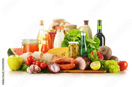 Composition with variety of grocery products