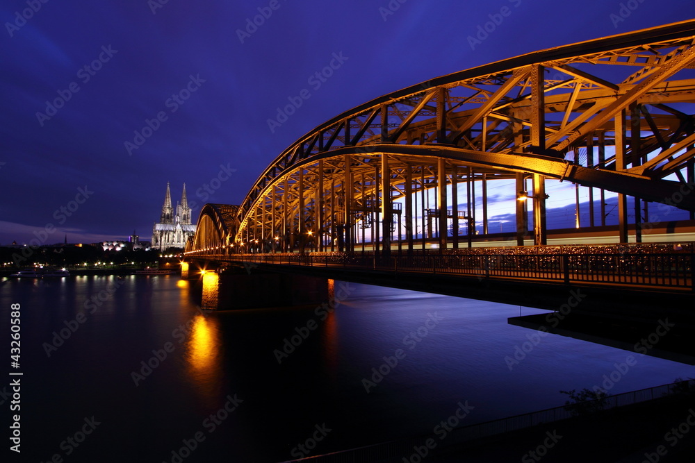 Kölner Dom und Hohenzollernbrücke