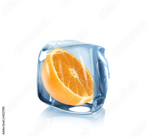 Orange slice in Ice cube ov...