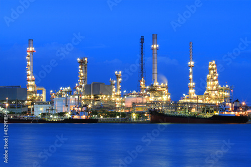 Oil refinery manufacturing at twilight